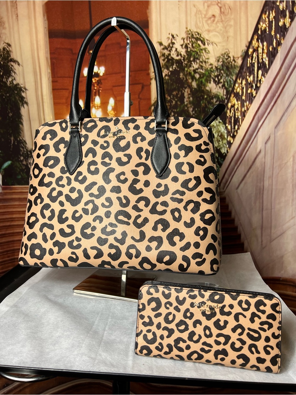 kate spade Darcy Leopard Print Large Satchel with Black Leather handles 🖤 Set
